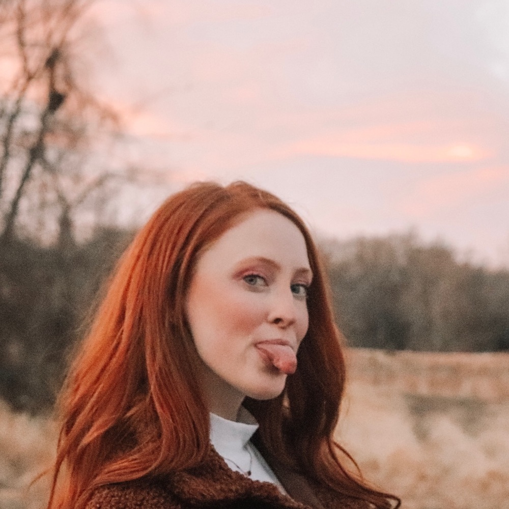 Meet your Posher, Lily